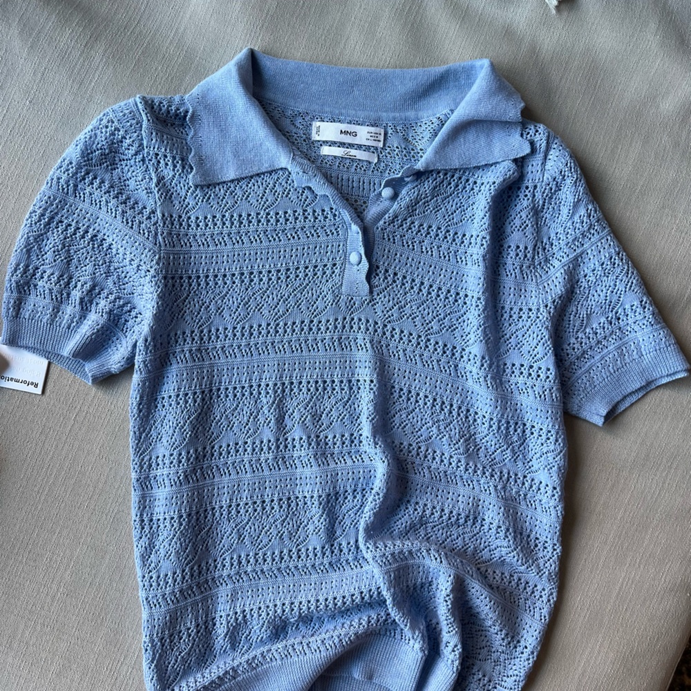 Mango crochet top, never worn but tags taken off, size M